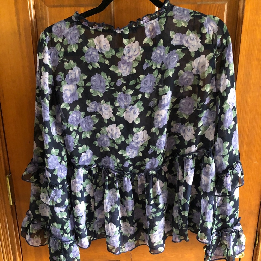 American eagle top - Picture 3 of 3